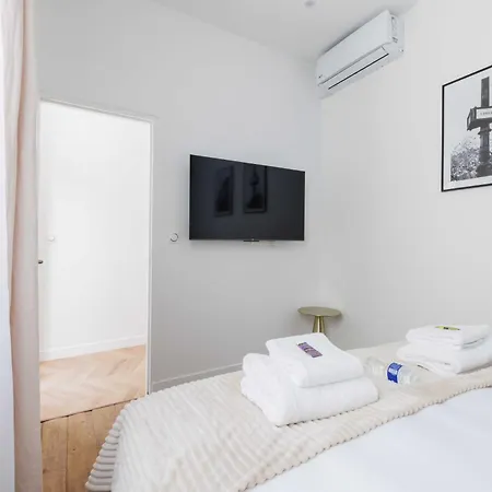 Charmant Appartement 2Br-6P - Gare De L'Est Parigi Esterno foto